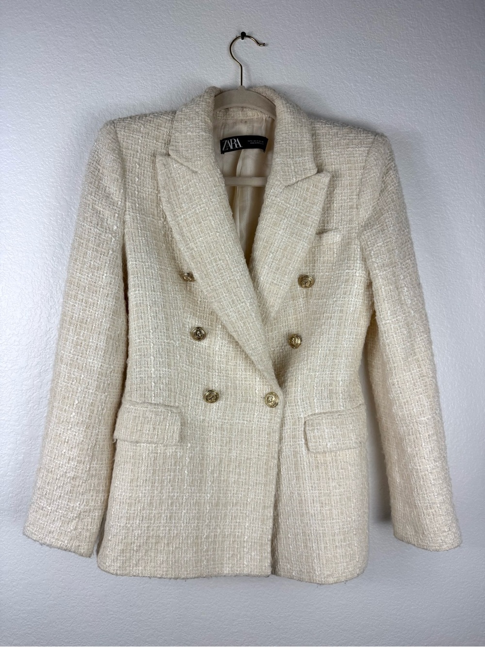 Zara Cream TEXTURED DOUBLE-BREASTED BLAZER gold button size S